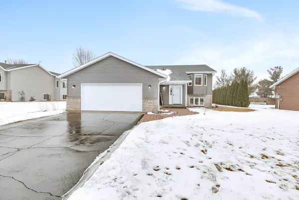 508 Walnut ST, Rockville, MN 56320