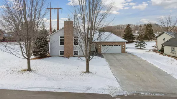 Lakeville, MN 55044,9460 Lower 167th ST W