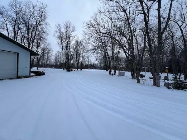 Kelliher, MN 56650,41353 Waldo RD NE