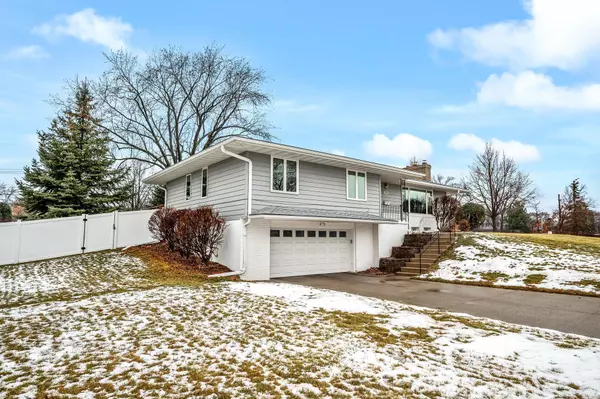 Edina, MN 55435,7000 Bristol BLVD