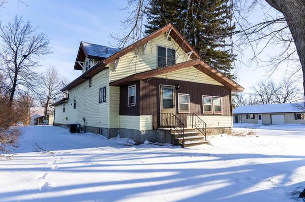 460 Mound AVE S, Balaton, MN 56115