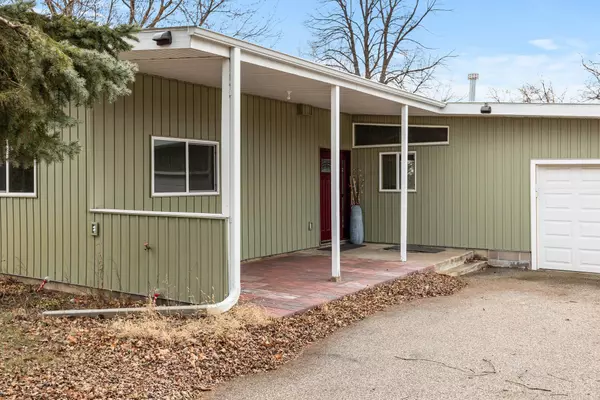 Prior Lake, MN 55372,6151 160th ST E