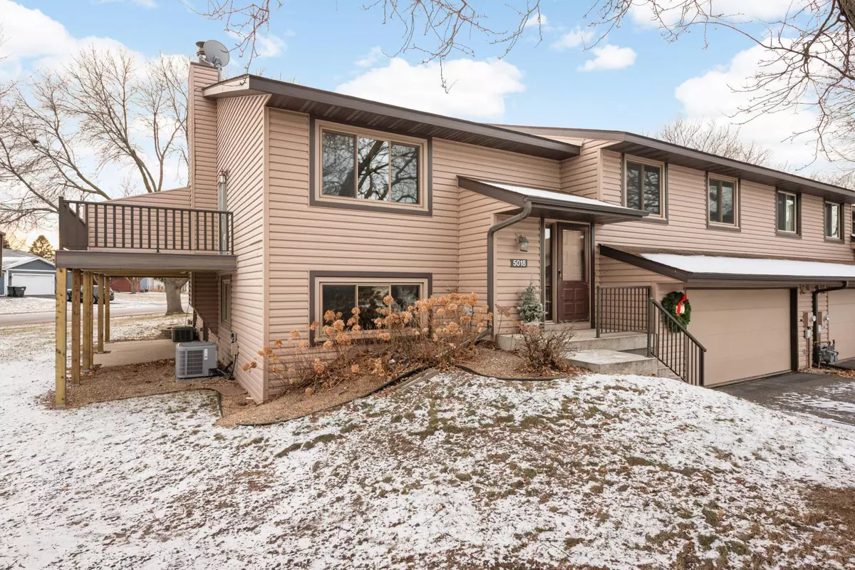 Apple Valley, MN 55124,5018 147th ST W