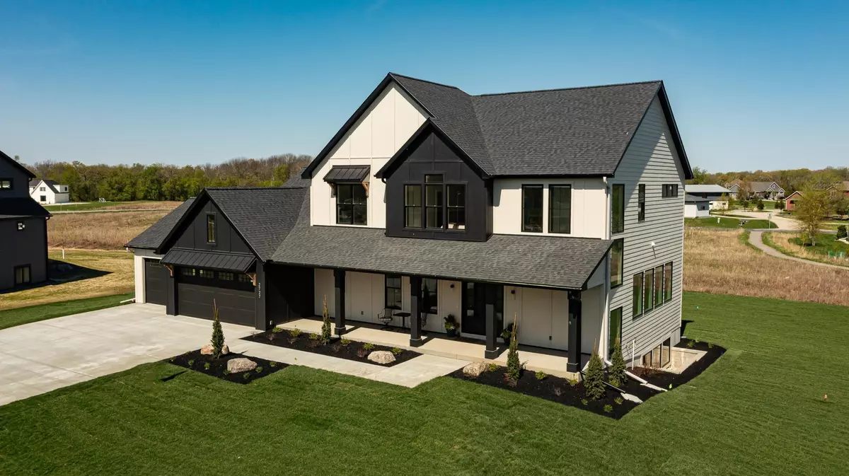 Rochester Twp, MN 55902,2727 Mayo Prairie LN SW