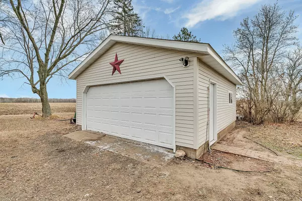 Foley, MN 56329,462 155th AVE SE