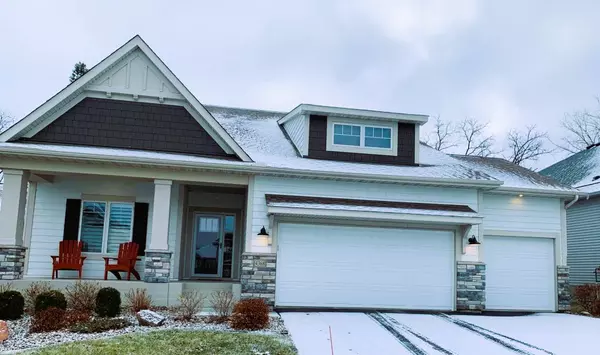 4368 Lotus DR,  Minnetrista,  MN 55331