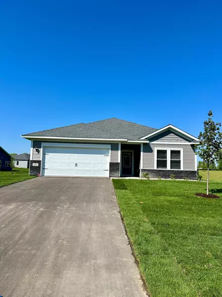 156 Summerfield DR, Waverly, MN 55390