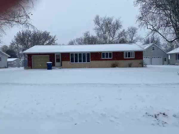 205 Sanford RD, Benson, MN 56215