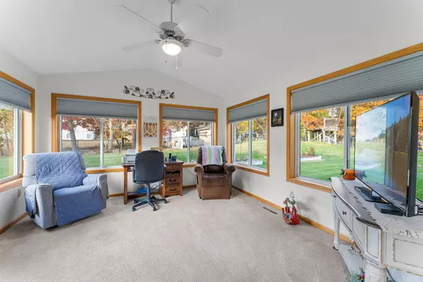 Cambridge, MN 55008,1550 34th AVE SW