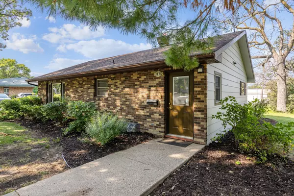 Alexandria, MN 56308,1310 Hawthorne ST