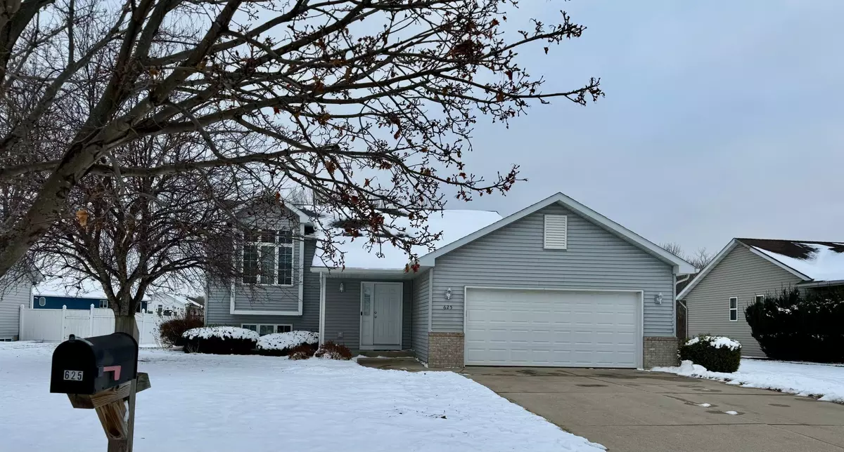 Owatonna, MN 55060,625 Lee ST NE