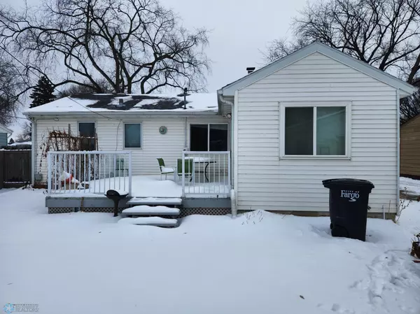 Fargo, ND 58103,2209 5th AVE S