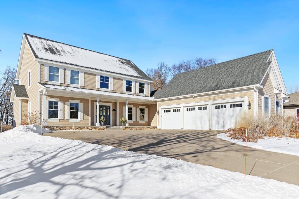 4582 Lilac LN N, Lake Elmo, MN 55042