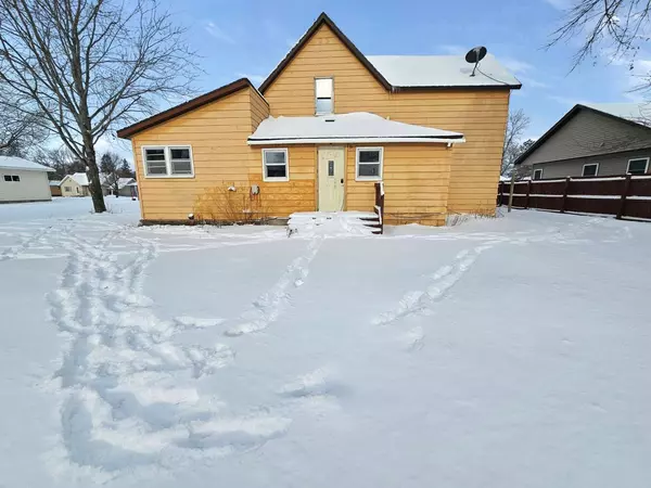 Henning, MN 56551,110 Poulson AVE