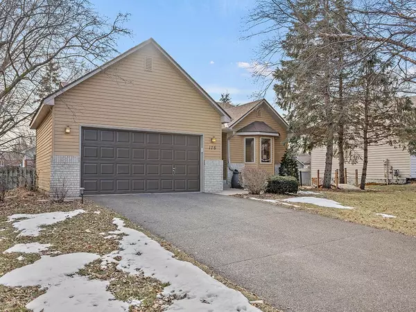 Lino Lakes, MN 55014,176 Green Briar DR