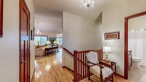 Rochester, MN 55902,831 Southern Pine LN SW