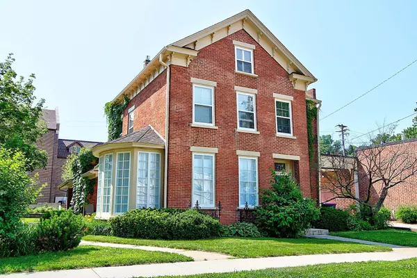 Red Wing, MN 55066,617 W 3rd ST