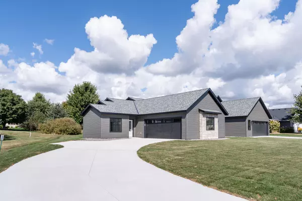 New London, MN 56273,724 Westland LN