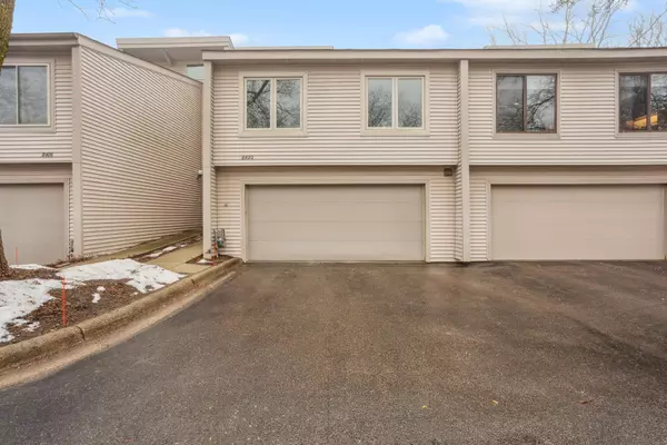 Apple Valley, MN 55124,8420 137th CT