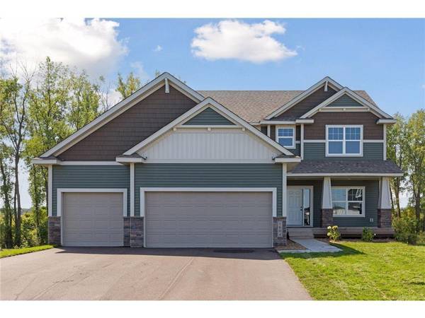 1604 Spruce ST, Farmington, MN 55024