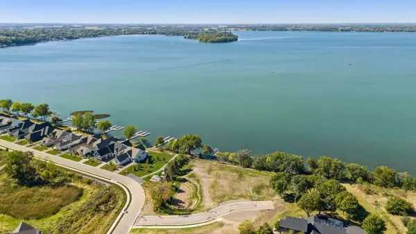 Waconia, MN 55387,7860 (Lot 2) Laketown Pkwy