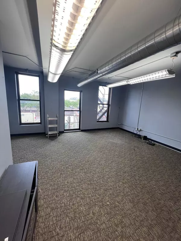 Rochester, MN 55904,318 Broadway AVE S