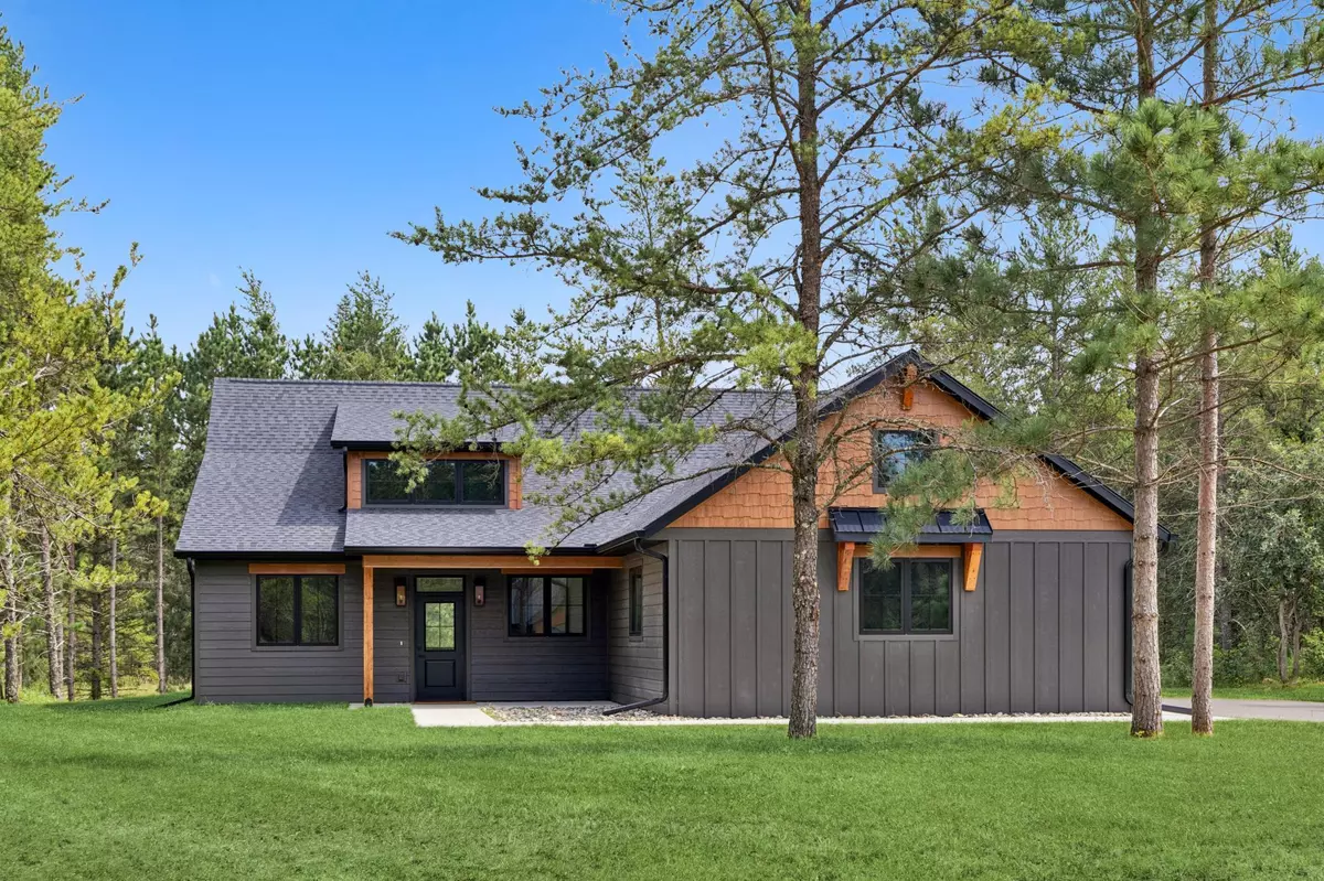 Pequot Lakes, MN 56472,30970 Firewatch WAY