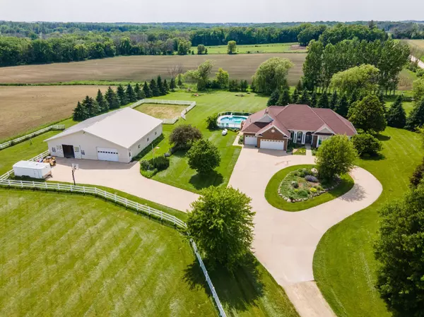 62539 185th AVE, Dodge Center, MN 55927