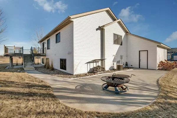 Sartell, MN 56377,2289 Utah RD