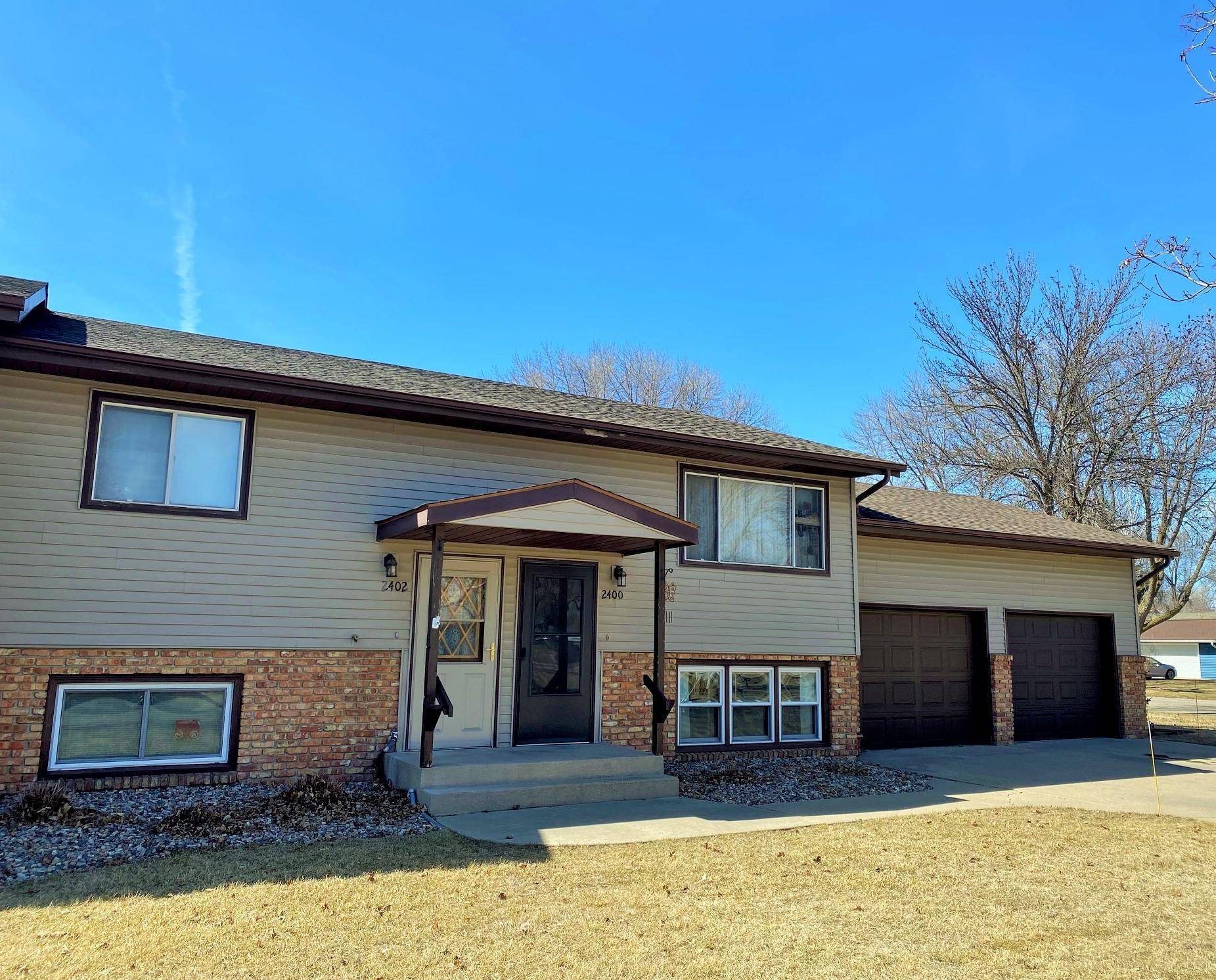 2402 Kenwood DR SW, Willmar, MN 56201