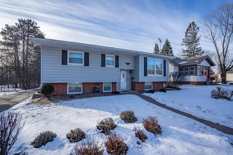 8736 Vinland ST, Duluth, MN 55810