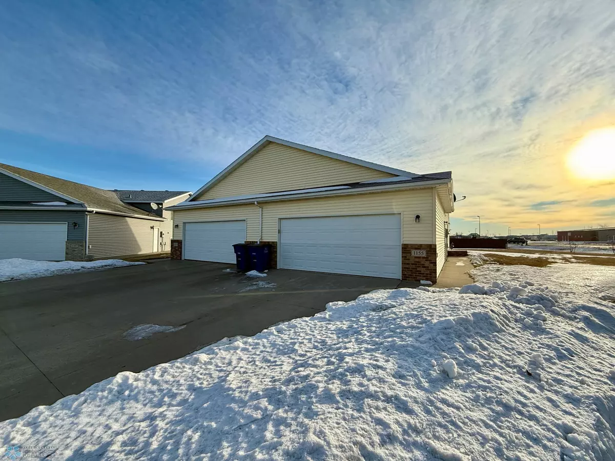 Moorhead, MN 56560,1155 39th AVE S