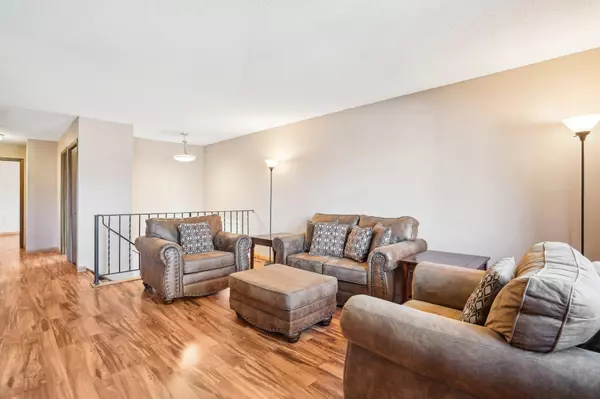 Bloomington, MN 55438,10531 Decatur CIR