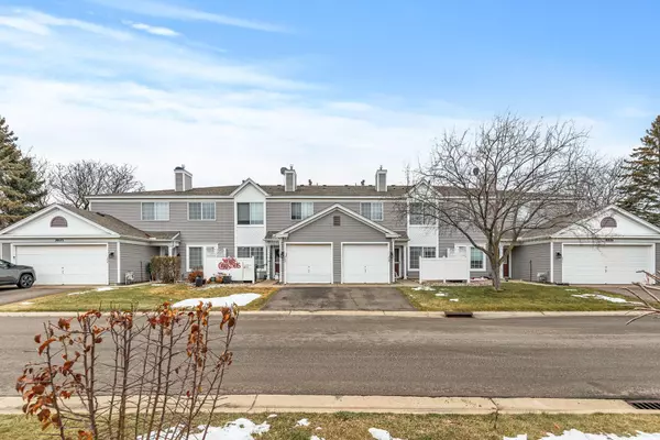 Burnsville, MN 55306,2025 Southcross DR W #204