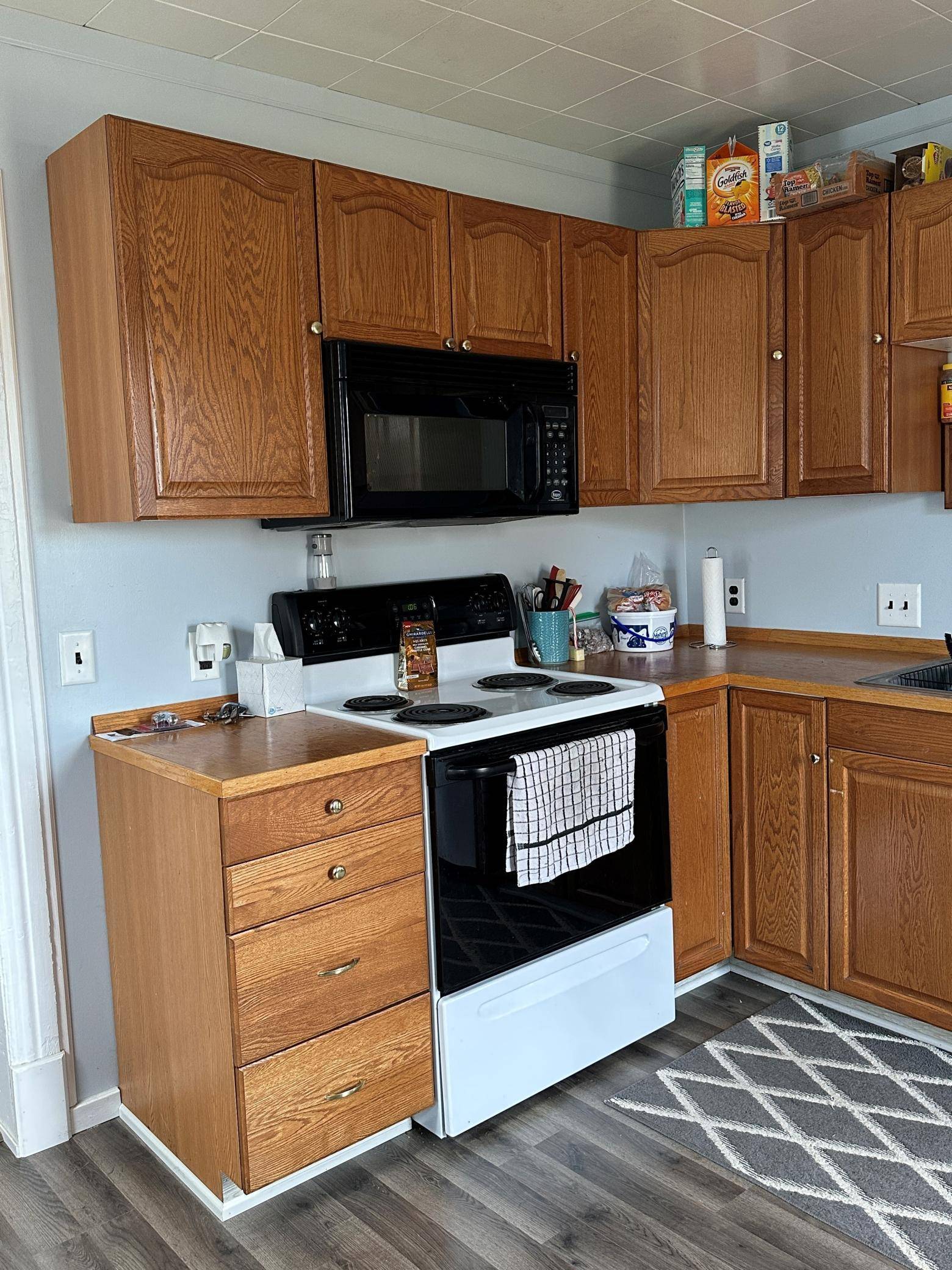 Spring Valley, MN 55975,305 S Section AVE
