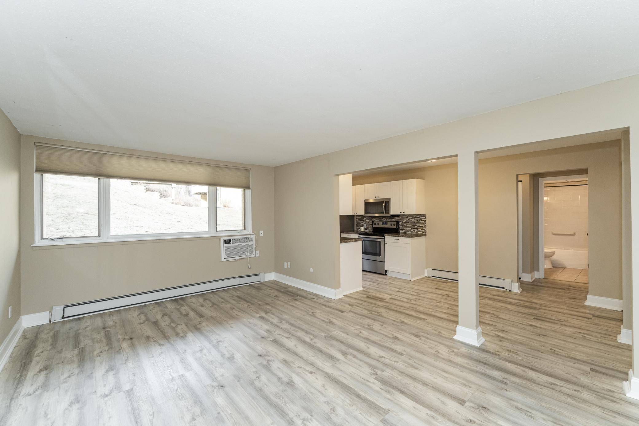 Rochester, MN 55901,362 Elton Hills DR NW #13