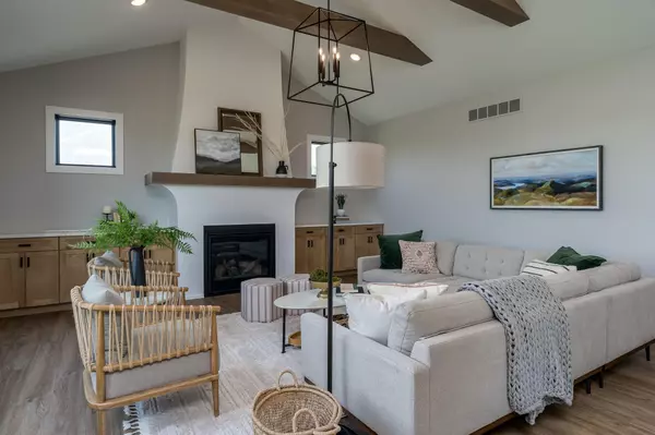 North Mankato, MN 56003,26 N Pointe CT