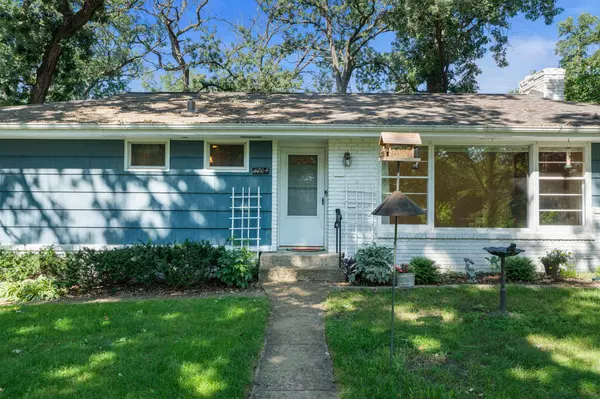 Minnetonka, MN 55345,3704 Moorland RD