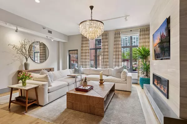 Minneapolis, MN 55401,600 S 2nd ST #S106