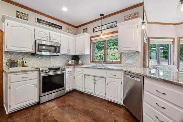 Plymouth, MN 55446,4210 Minnesota LN N