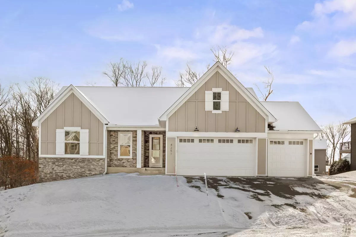 Rockford, MN 55373,4251 Maple Hurst DR N