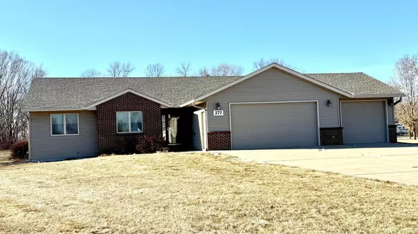 277 Maple Ridge DR, Henderson, MN 56044