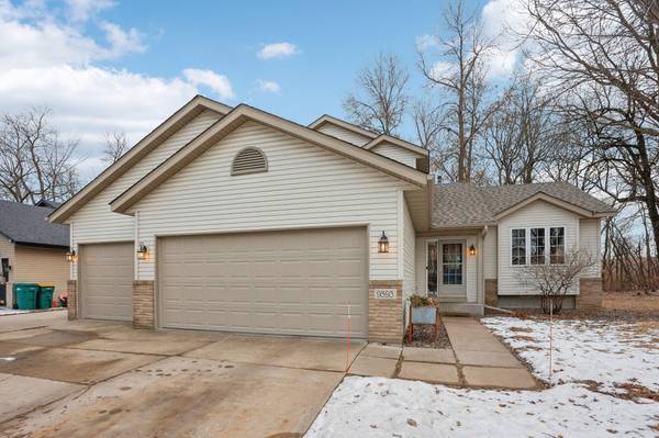 9593 Mill Trail LN, Monticello, MN 55362