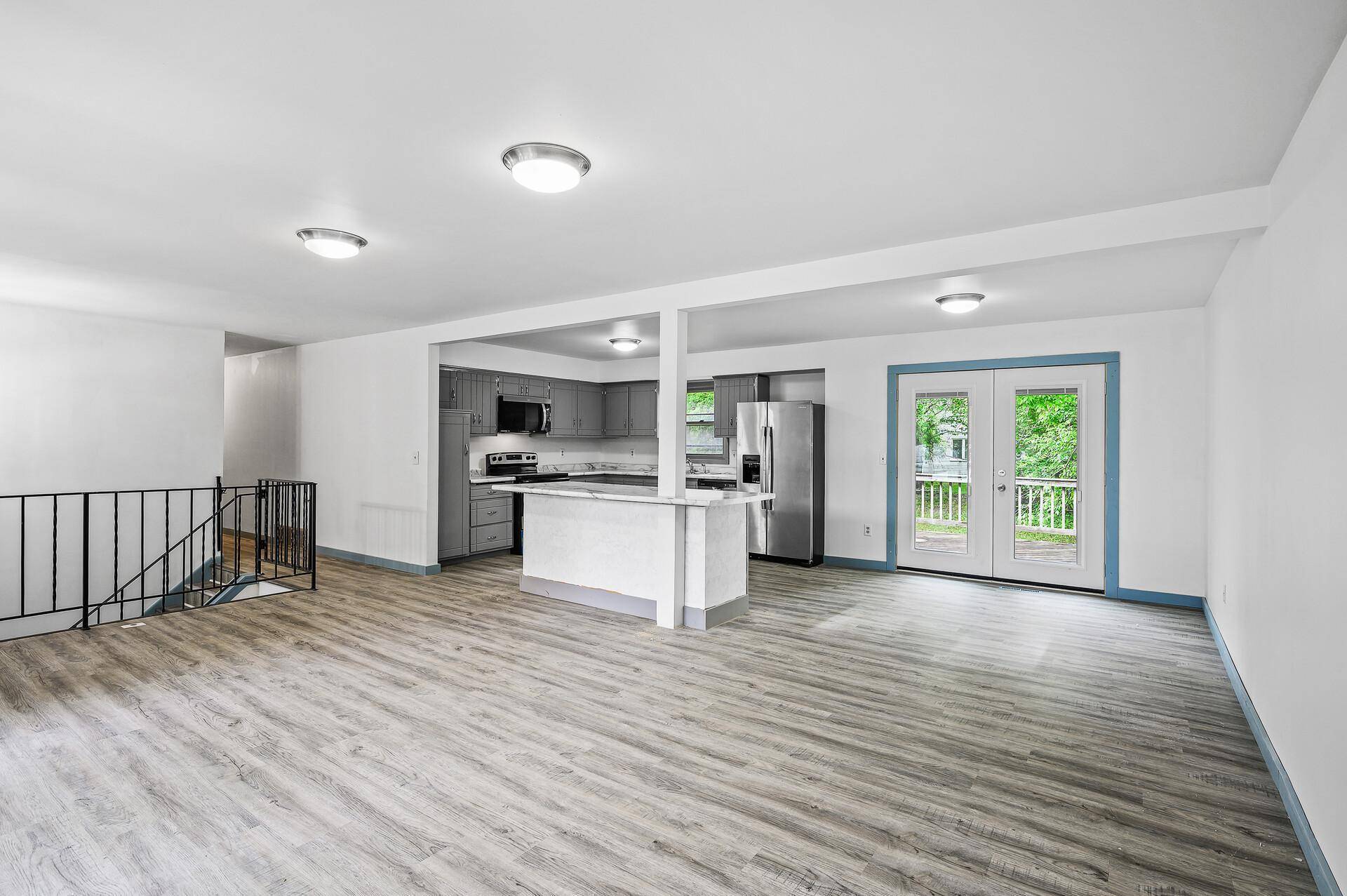 New Brighton, MN 55112,1813 Stinson BLVD