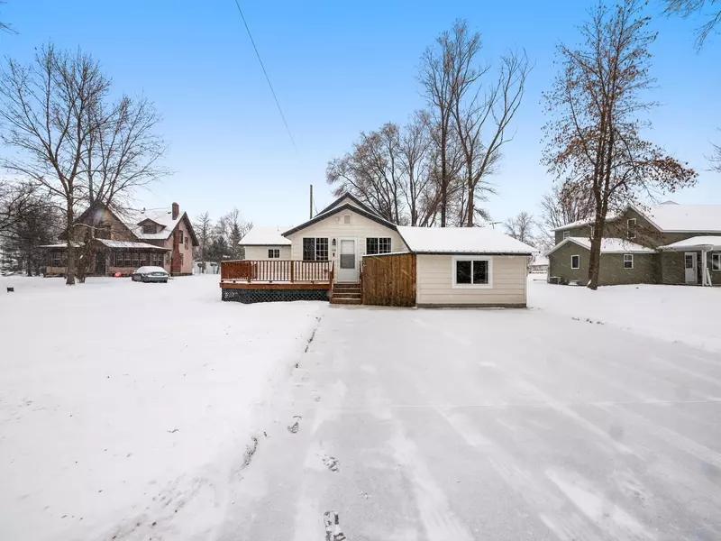 104 5th ST W, Carlos, MN 56319