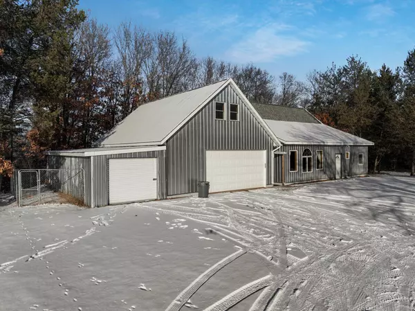 N1865 980th ST, Rock Creek Twp, WI 54701