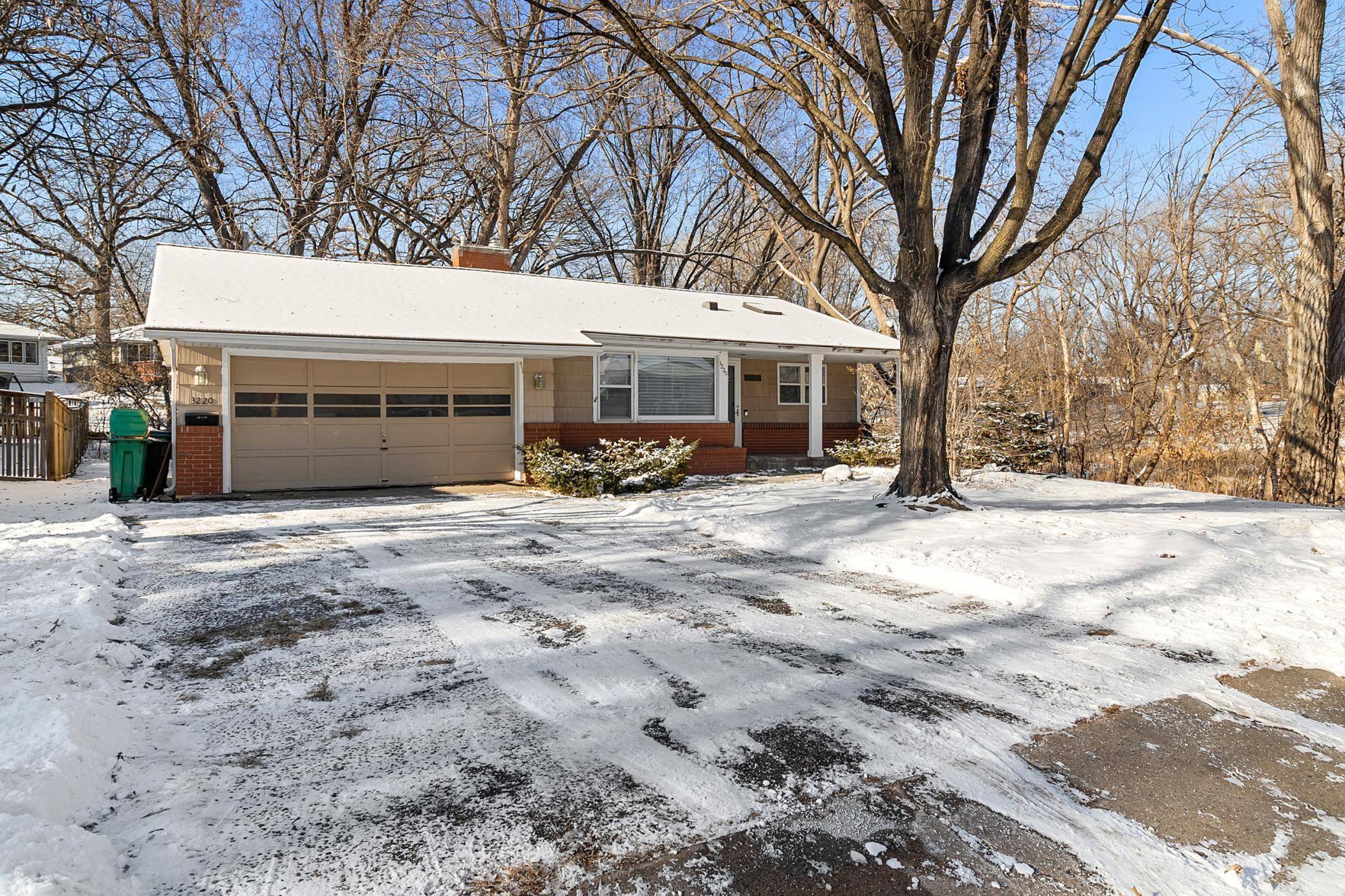 Saint Louis Park, MN 55426,3220 Aquila LN S