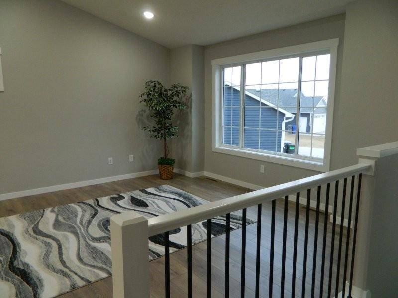 Kasson, MN 55944,610 10th ST NW