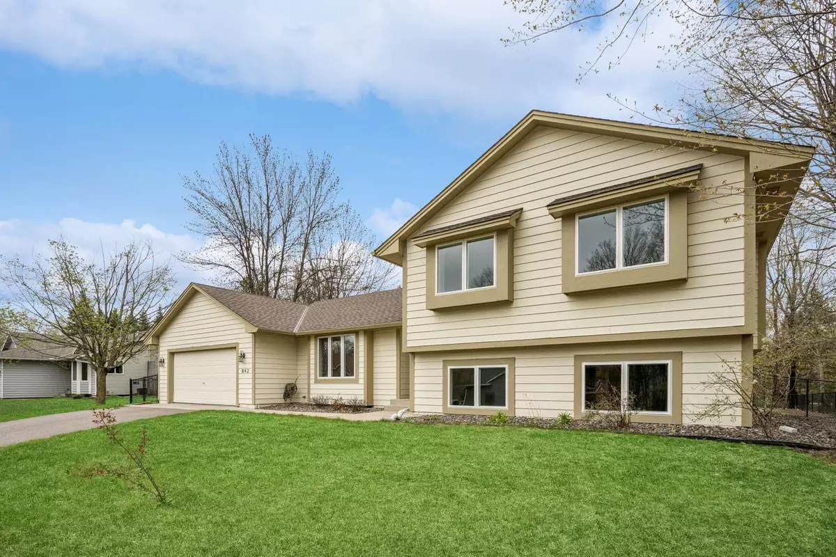 Delano, MN 55328,842 10th ST S