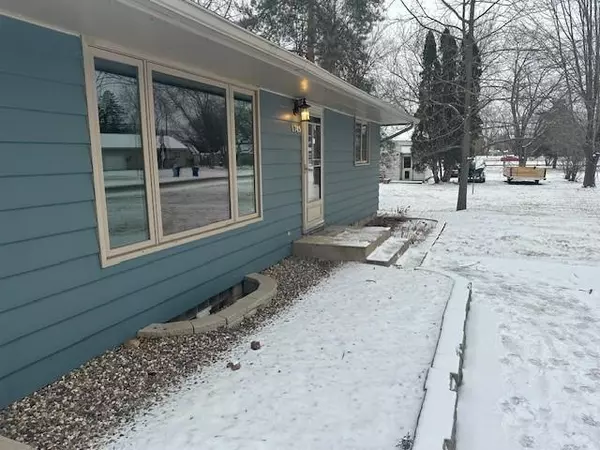 Saint Cloud, MN 56301,1745 14th ST S